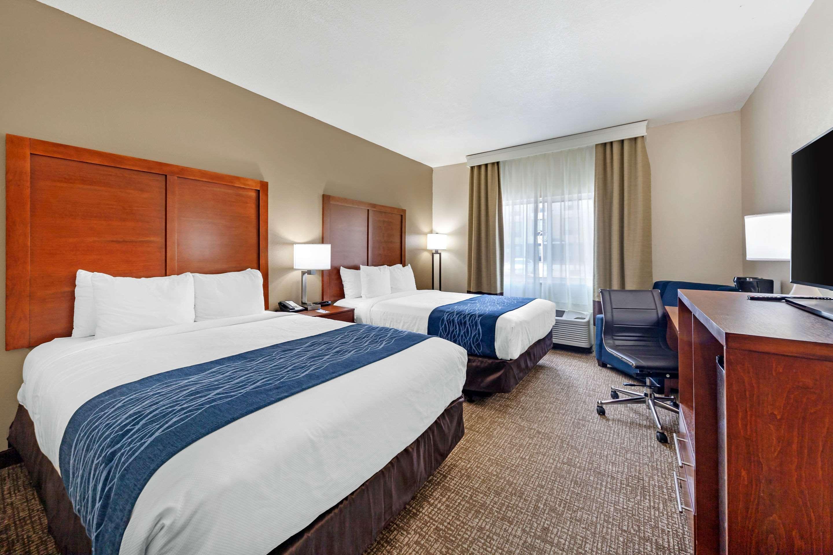 Comfort South - I-240 Inn