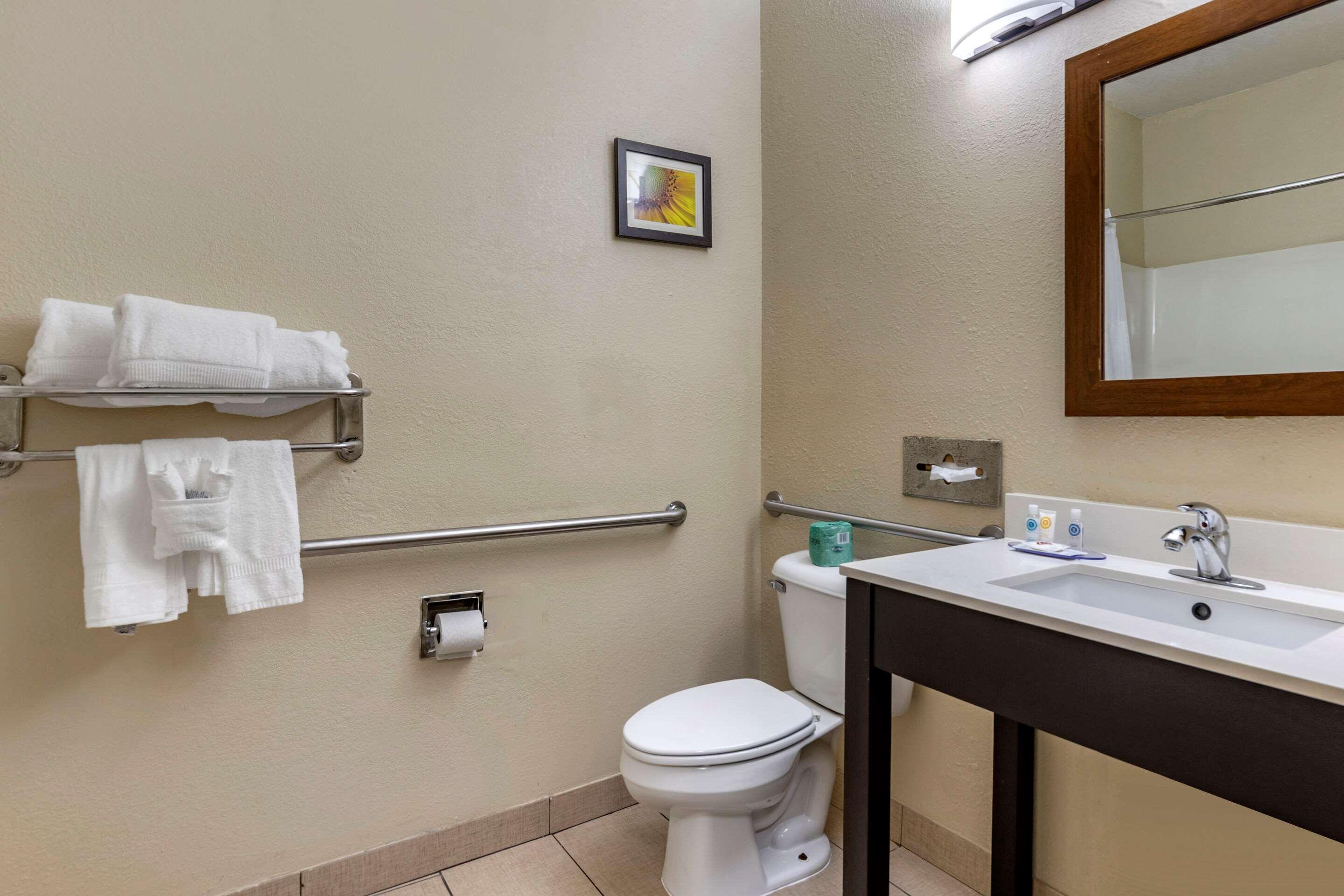 Inn Comfort South - I-240
